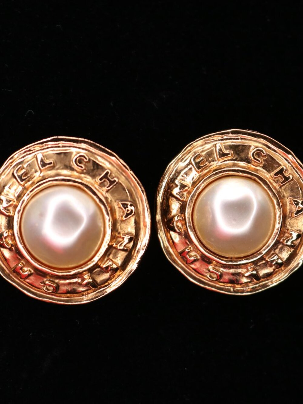 Vintage Chanel Season 26 Pearl Cutout Logo Clip-On Earrings Karl Lagerfeld Era